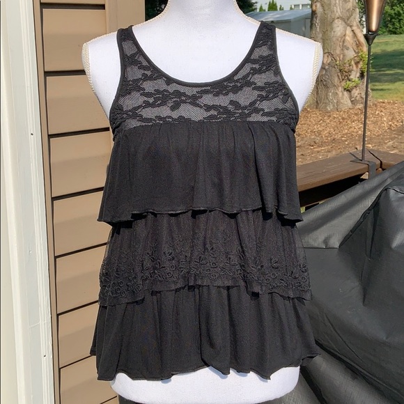 American Eagle Outfitters Tops - 👙American Eagle Ruffled Tank Top